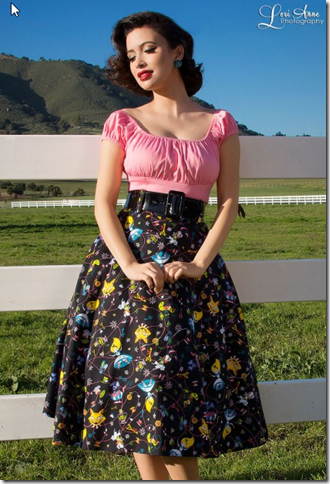 2015-06-11 22_00_43-Pinup Couture- Doris Skirt in Wonderland Print _ Pinup Girl Clothing
