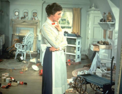 Mary-Poppins-assessing-the-nursery
