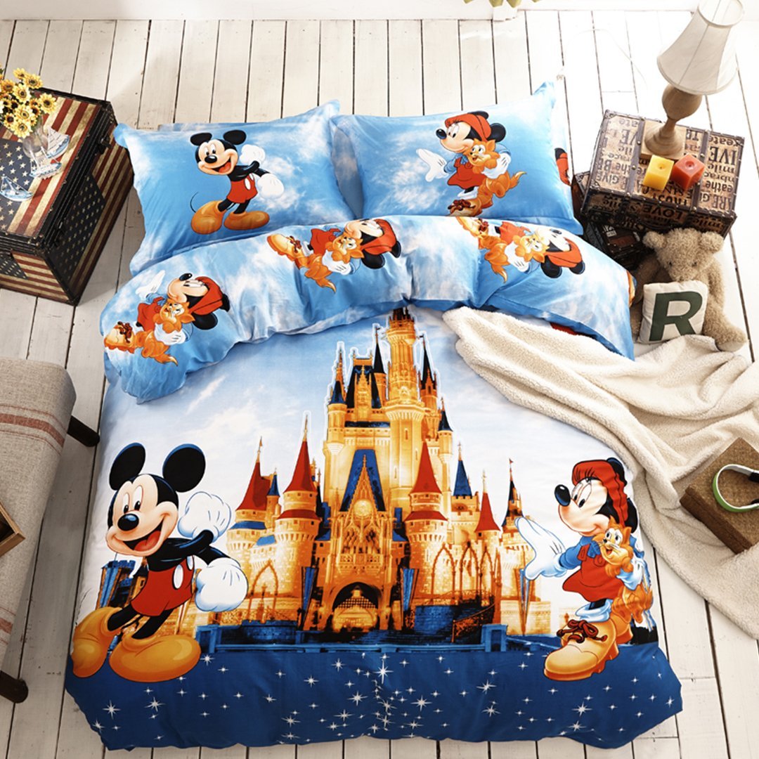 Disney Discovery Queen Size Mickey Castle Bedding