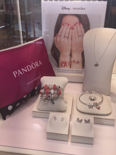 Pandora cosmetic bag
